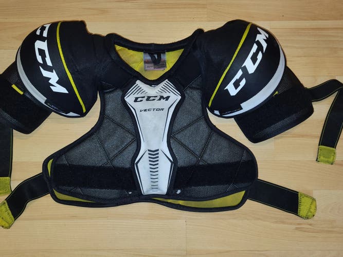 Cyber Monday sale price Senior Used Medium CCM Vector Shoulder Pads
