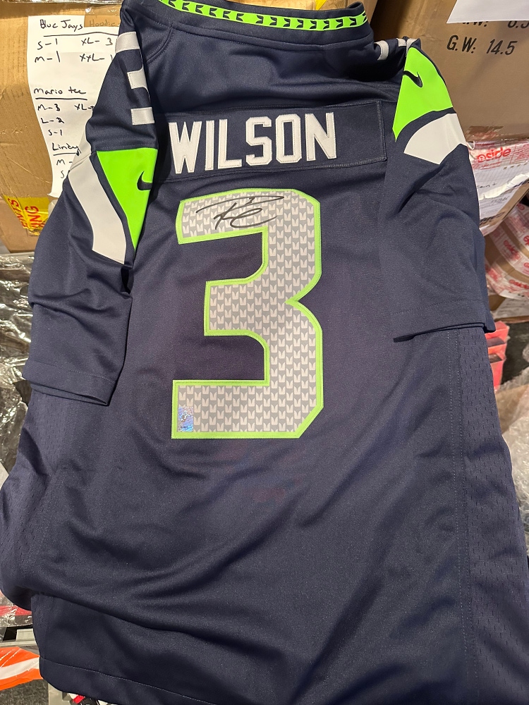 Russell Wilson Seattle Seahawks Signed Jersey With COA