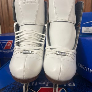 New Riedell White SR 133 Diamond Skates Size 8.5 Medium Width