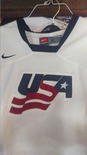 White Used XL Men's Nike Jersey