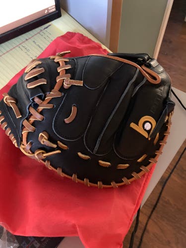 Bradley 33” Catcher’s Mitt