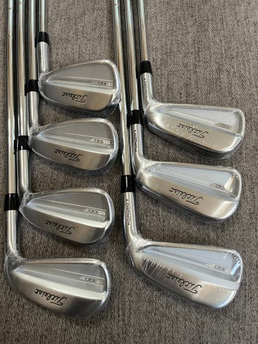 Titleist 2021-22 T100 Iron Set, 4-PW, RH, Stiff