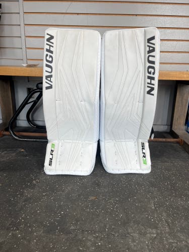 24" Vaughn  Slr3 Goalie Leg Pads