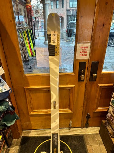 New K2 Mindbender 89 ti W Skis 158 cm