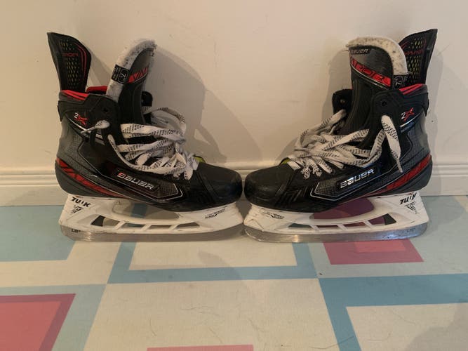 Used Bauer Extra Wide Width Size 7.5 Vapor 2X Hockey Skates