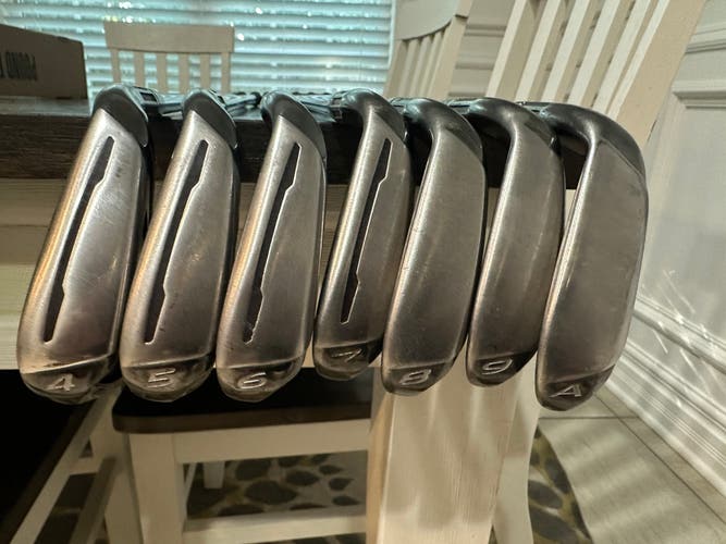 Men's Right Handed Regular Flex Steel Shaft M2 Iron Set