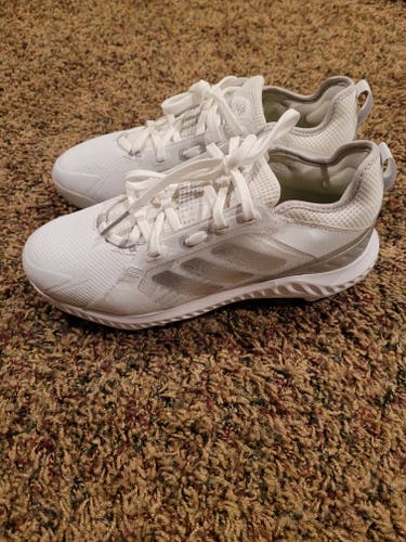 White New Women's Size 6.5 Metal Adidas pure hustle