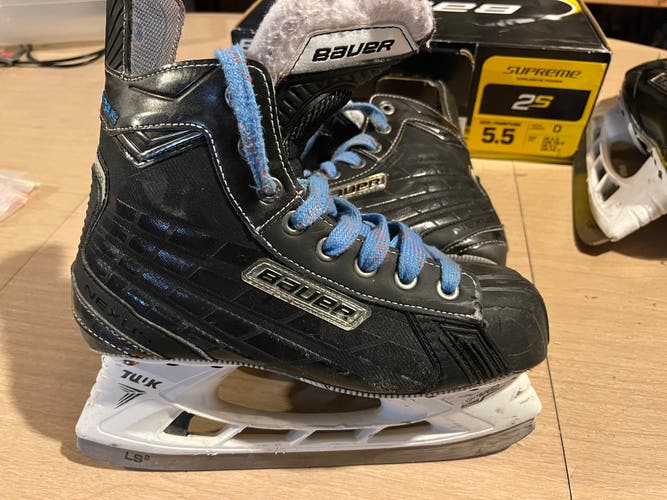 Used Bauer Regular Width Size 5.5 Nexus 7000 Hockey Skates