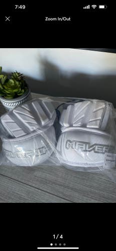 Maverik MAX short elbow pads