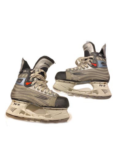 Used Bauer Size 8.5 Vapor XX Hockey Skates