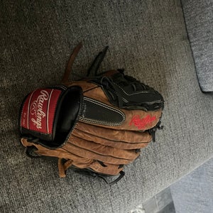Rawlings baseball glove