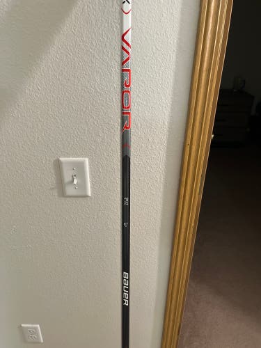 Senior Left Hand P92 Pro Stock Bauer Vapor League Hockey Stick