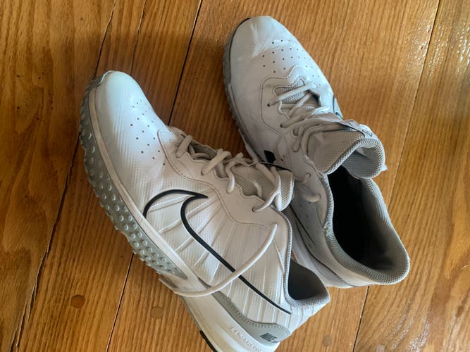 baseball turf nike alpha huarache varsity 4 size 9