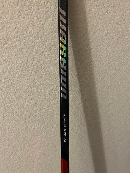 Senior Right Handed W28 Novium Pro Hockey Stick