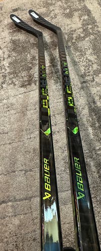 NEW! 2 PACK! 2x 77 Flex Left Hand P28 Ag5nt Hockey Sticks