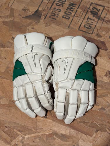 Oregon Lacrosse Gloves