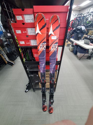 Used Unisex 2015 171 cm All Mountain Skis With Bindings Max Din 10