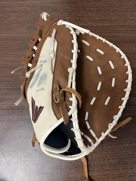 Easton 12.5'' Natural Series Fastpitch First Base Mitt