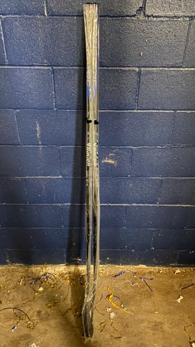 Senior Right Handed P92M Nexus Sync Hockey Stick