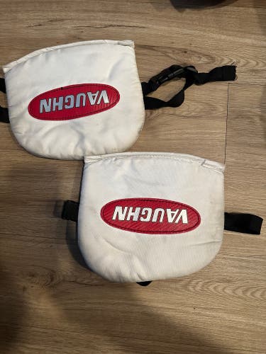 Vaughn Goalie Knee Guards