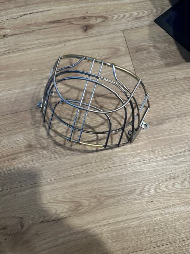 Goalie Cat Eye cage