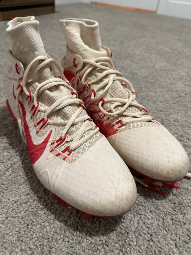 Red Men's Molded Cleats Mid Top Huarache