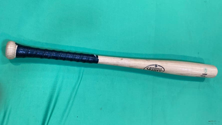Used Louisville Slugger 3 Series Ash Bat  34"