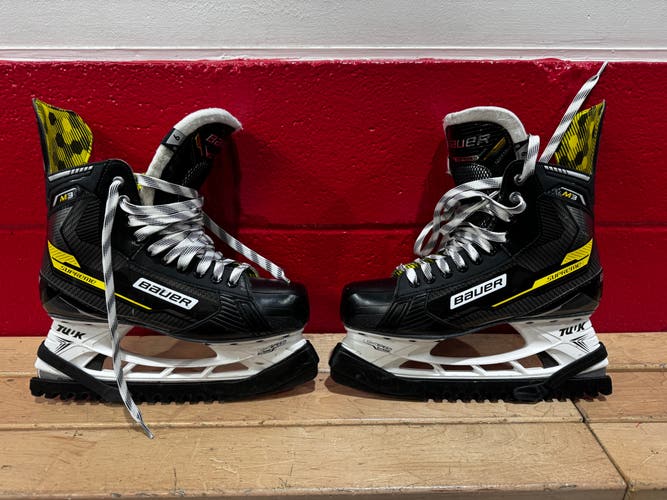 Used Bauer Regular Width Size 9 Supreme M3 Hockey Skates
