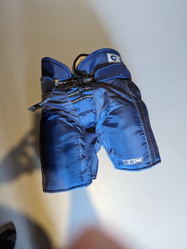 Senior XL CCM Super Tacks 892 Hockey Pants