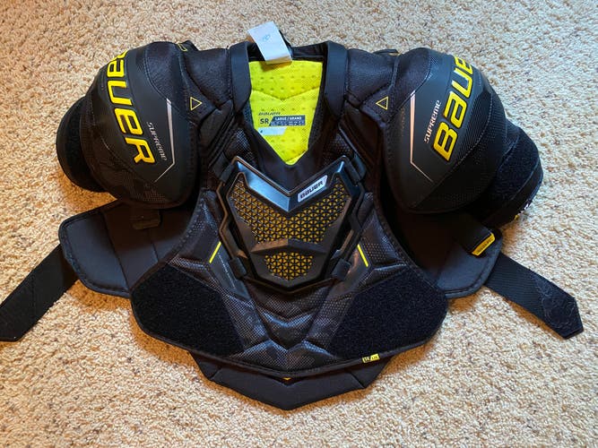 Senior Large Bauer Supreme 3S Shoulder Pads