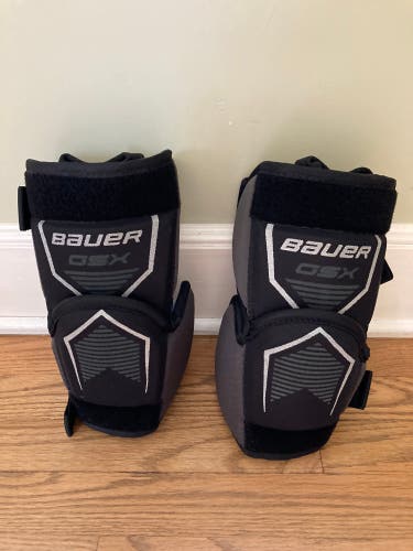 Used Junior Bauer GSX Knee Pads