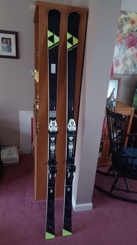 Women's 2018 Fischer RC4 FIS GS Skis With Bindings Max Din 16