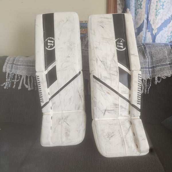 Used 26" Warrior Ritual G5 Goalie Leg Pads
