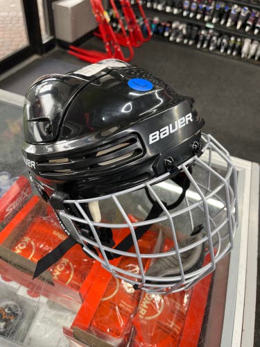 New Large Bauer Helmet 4500