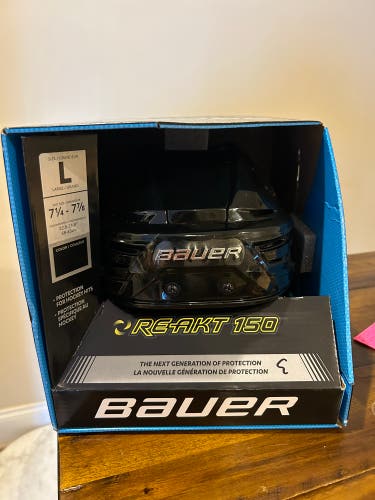 New Large Bauer Re-Akt 150 Helmet Black