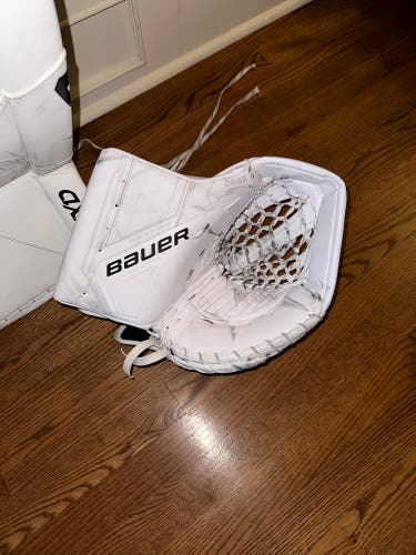 Bauer Mach Glove