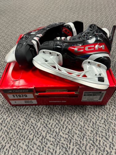 CCM Jetspeed FT670 Size 4 Regular Width skates