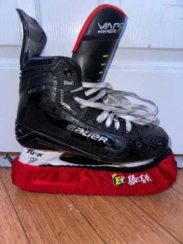Senior Bauer Supreme Mach Skates Size 8 Fit 2