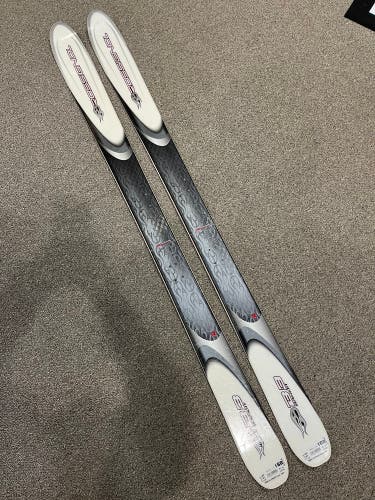 Rossignol Bandit B3 Skis