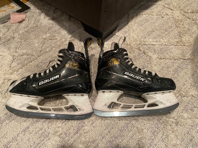 Used Bauer Wide Width Pro Stock Size 8.5 Supreme UltraSonic Hockey Skates