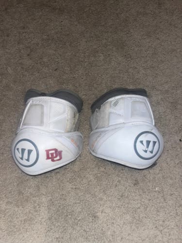 WILLING TO NEGOTIATE Warrior burn pro elbow pads