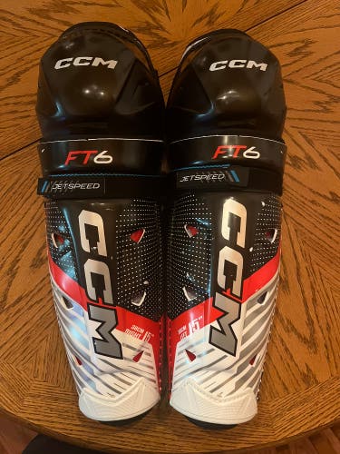 CCM FT6 shin guards
