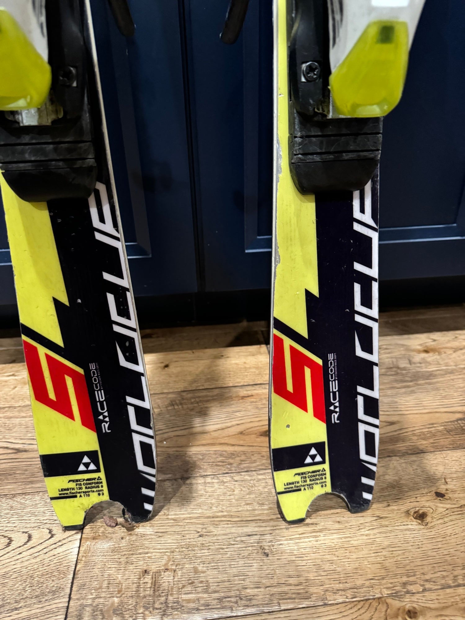 Fischer Jr. RC4 World Cup SL Skis | SidelineSwap