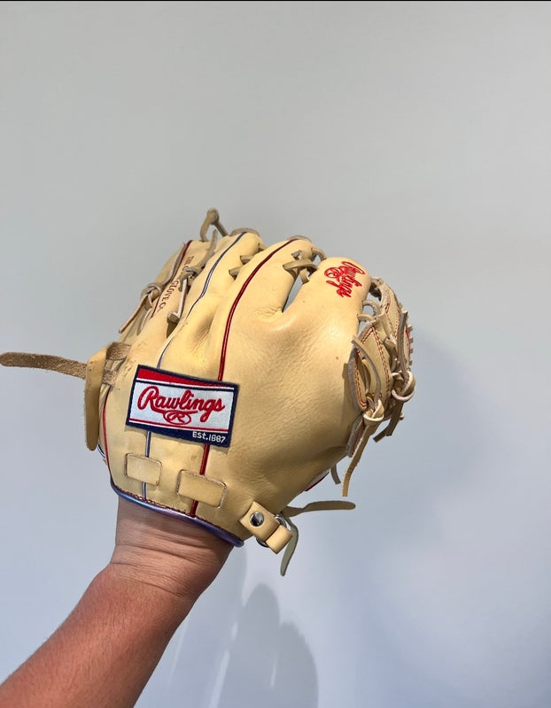 2023 Pitcher's 11.75" Heart of the Hide Baseball Glove