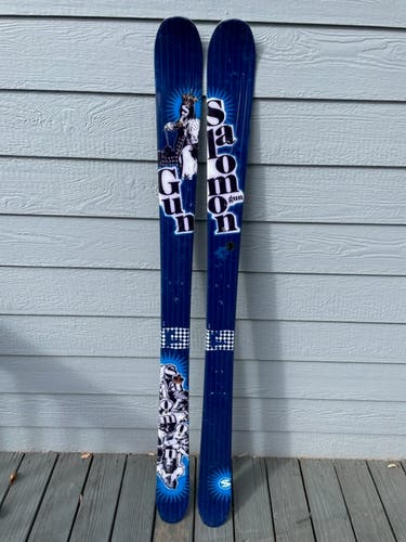 Used Salomon Gun skis 164 cm