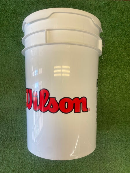 Wilson A1030 3-Dozen Bucket of Baseballs