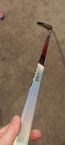 Senior Right Hand P28 CCM JetSpeed FT6 Pro Hockey Stick