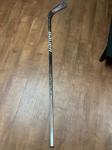 Senior Right Handed P92 Vapor Hyperlite Hockey Stick
