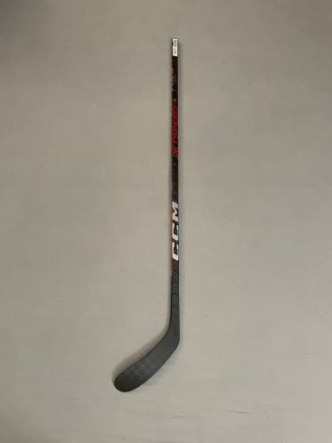 Like New Senior CCM Left Hand Jetspeed FT5 Hockey Sticks 80 Flex P28
