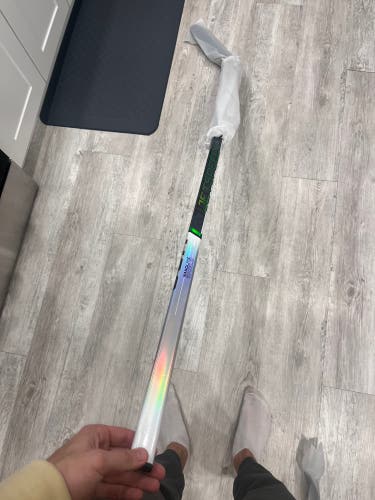 New Left Hand P29 Green JetSpeed FT6 Pro Hockey Stick